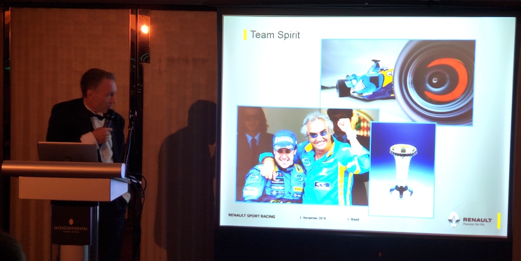 2018 11-16%2022.05.35